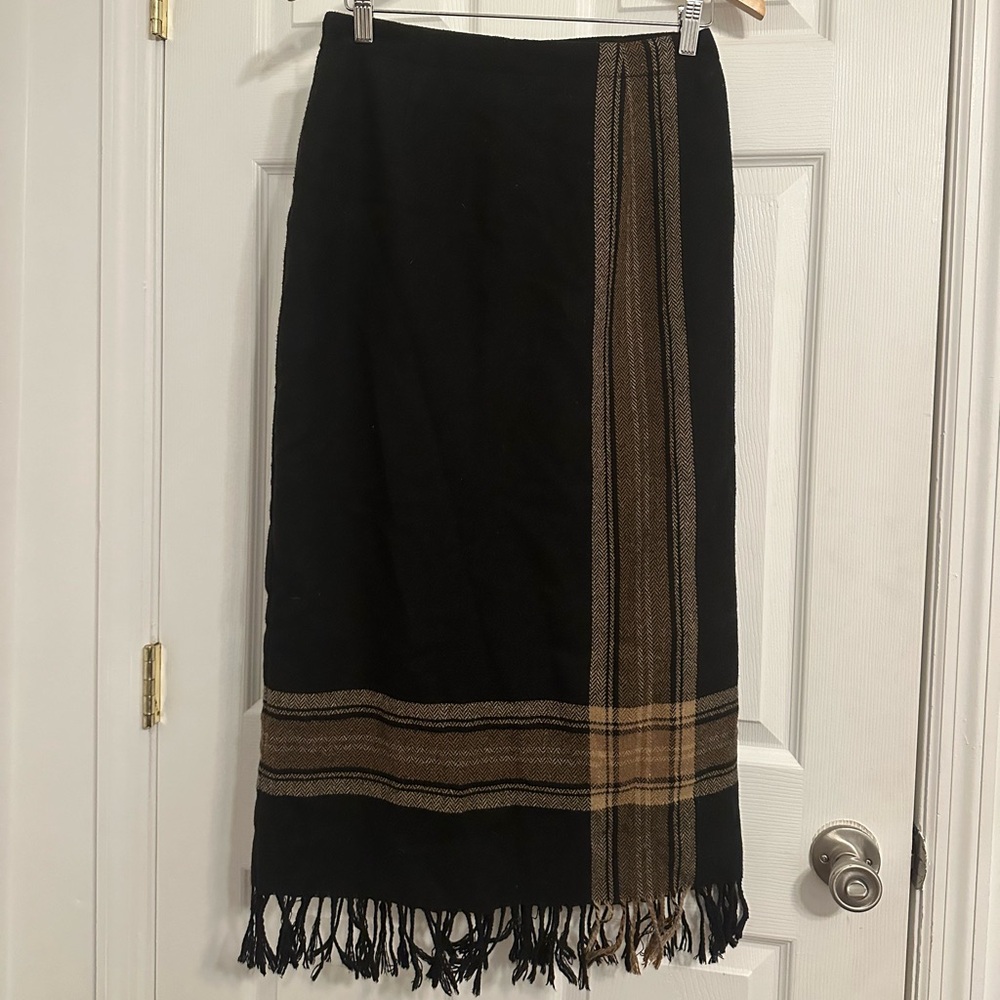 Women’s Winter Skirt